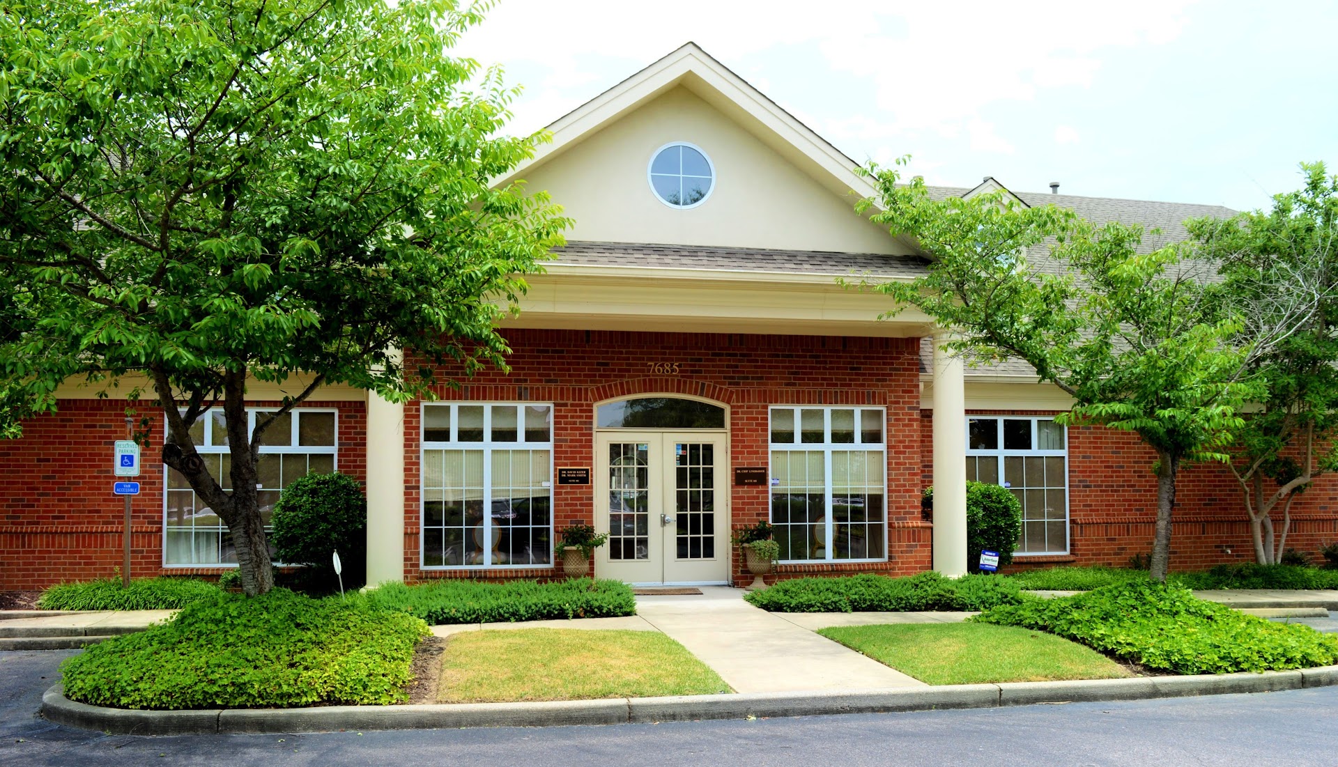 Dentist in Germantown, TN